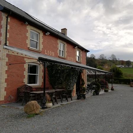 Lion Hotel Llanbister Bagian luar foto